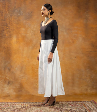 White Linen Long Skirt