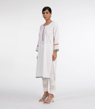 White Lawn kurta